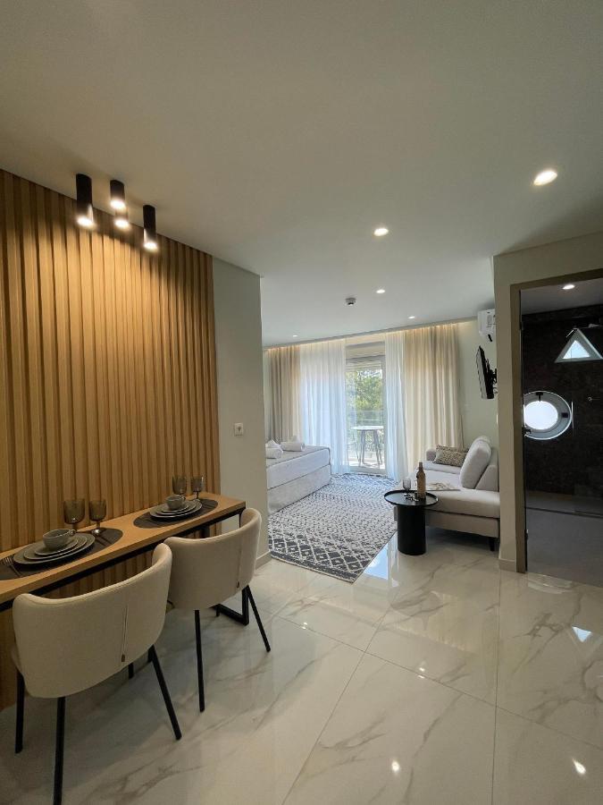 Urban Suites Atene Esterno foto